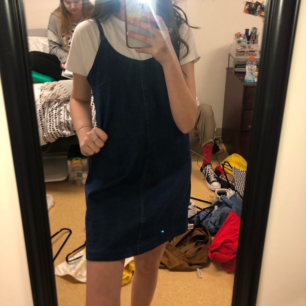 DRESS BUNDLE - Picture 5 of 5